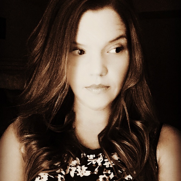 Meet your Posher, Teegan - Picture 1 of 1